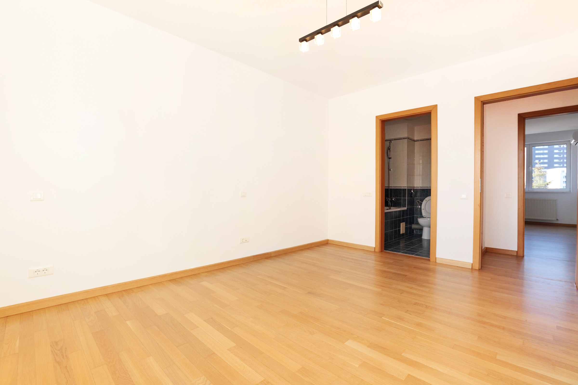 Dormitorul 2 dispune de baie proprie