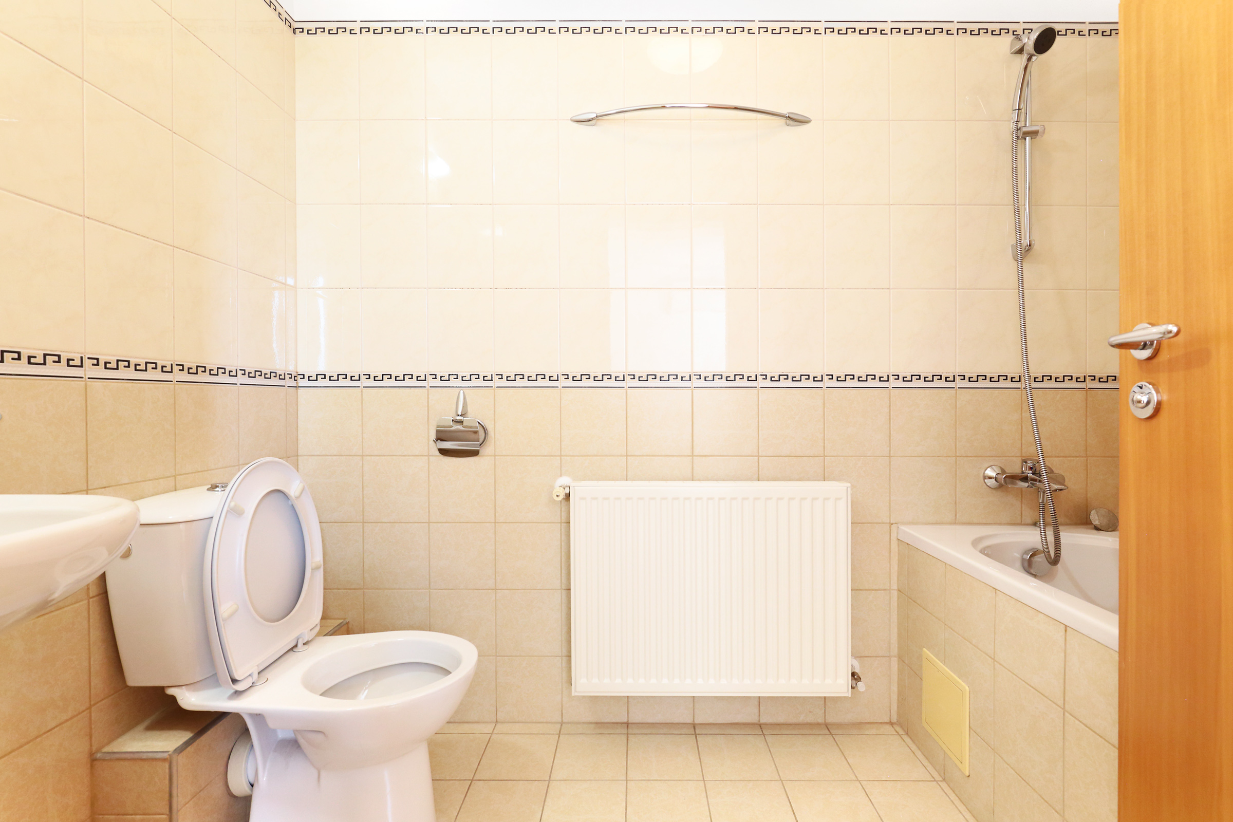 Baia dormitorului 3 continua tema băii master